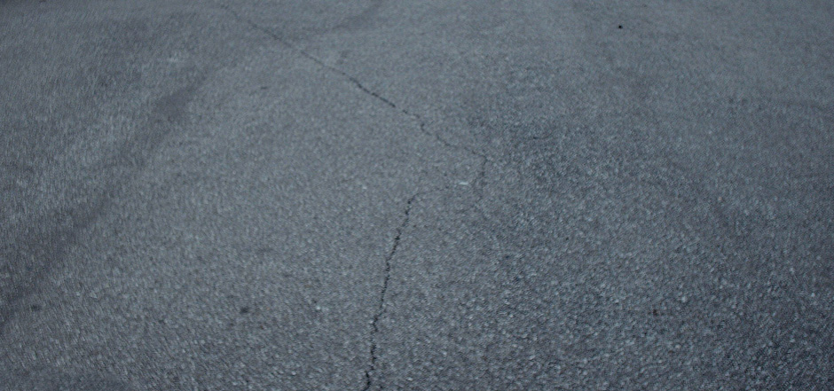 sable-asphalt-akron-asphalt-crack-sealing